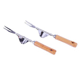 Unkrautabzieher mit natürlichem Holzgriff