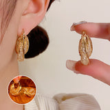 Modische hohle Mesh-Creolen